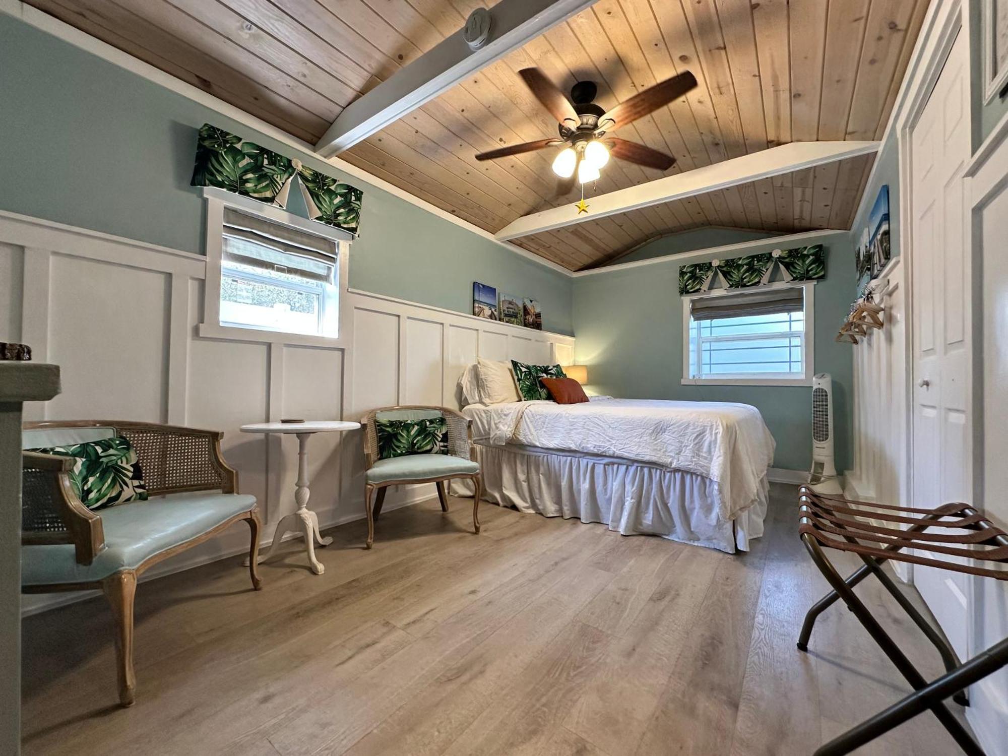 Palm Paradise Retreat St. Petersburg Ngoại thất bức ảnh